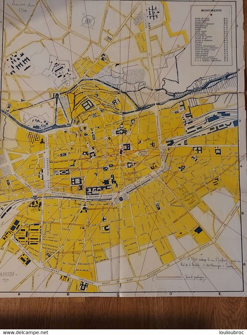 RARE PLAN D'AMIENS DE 1944 DE L'AGENCE HAVAS AVEC LES RUES D'AVANT LA GUERRE 39 FORMAT 70 X 58 CM - 1939-45