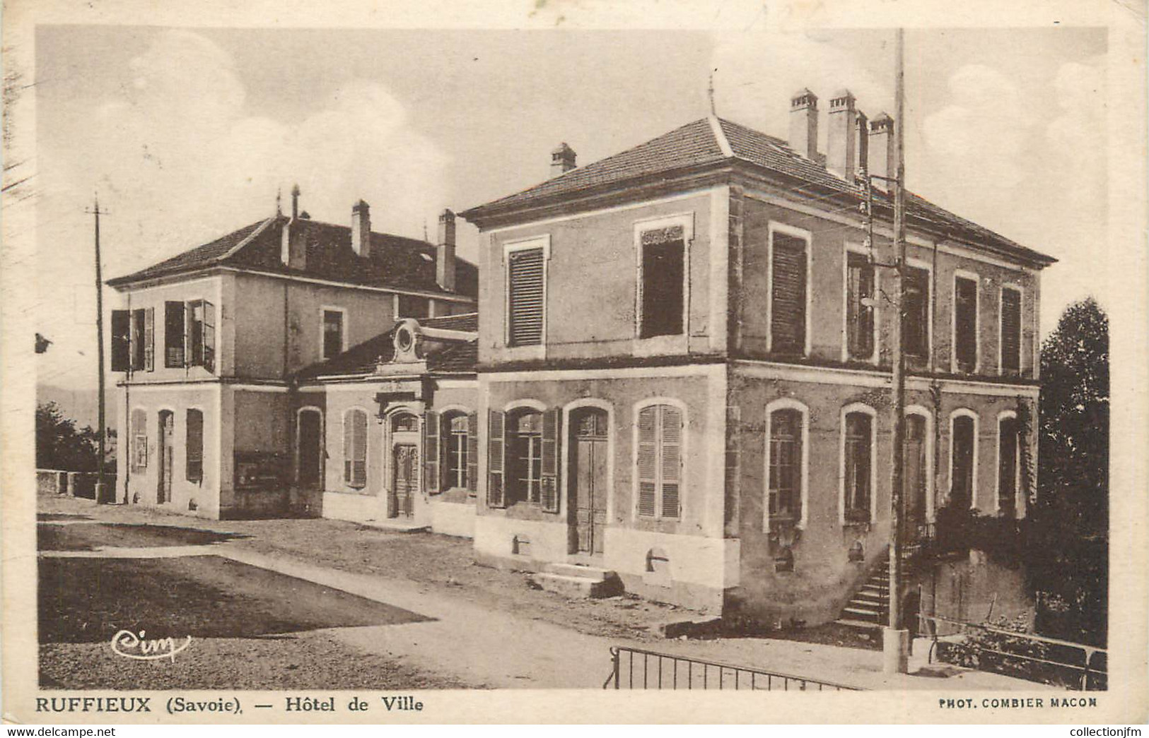 CPA FRANCE 73 "Ruffieux, Hôtel De Ville" - Ruffieux