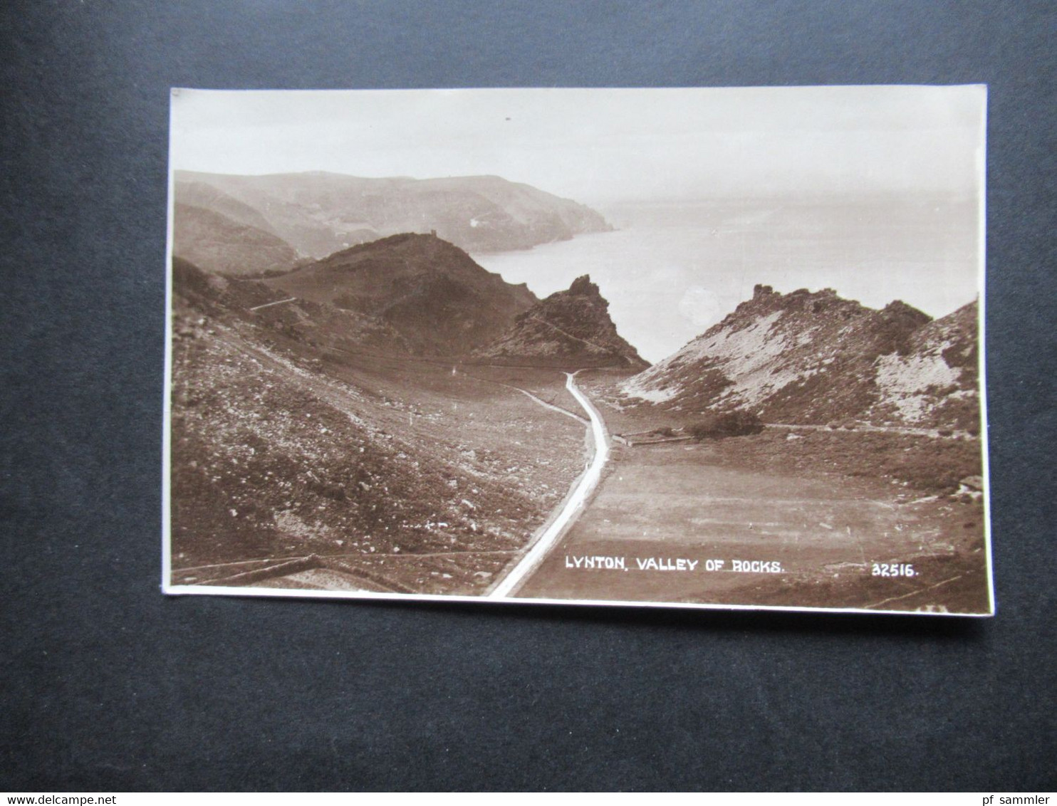 Echtfoto AK 1935 Lynton Valley Of Rocks Marke Silver Jubilee Copyright All British Production - Lynmouth & Lynton