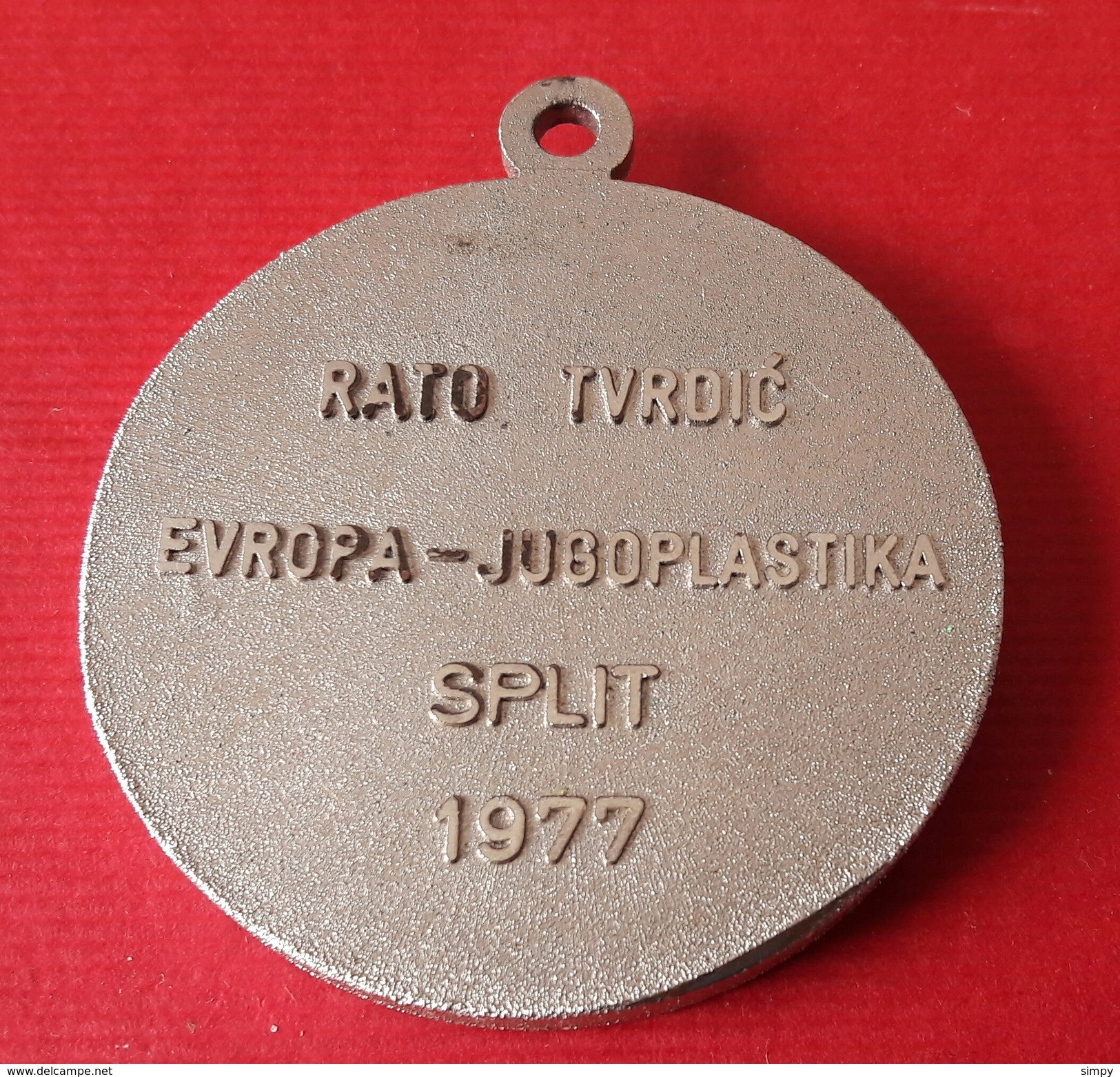 Medal FIBA SELECTION EUROPE Basketball Match EUROPE - KK Jugoplastika Split 1977 Rato Tvrdic  Medaille - Apparel, Souvenirs & Other