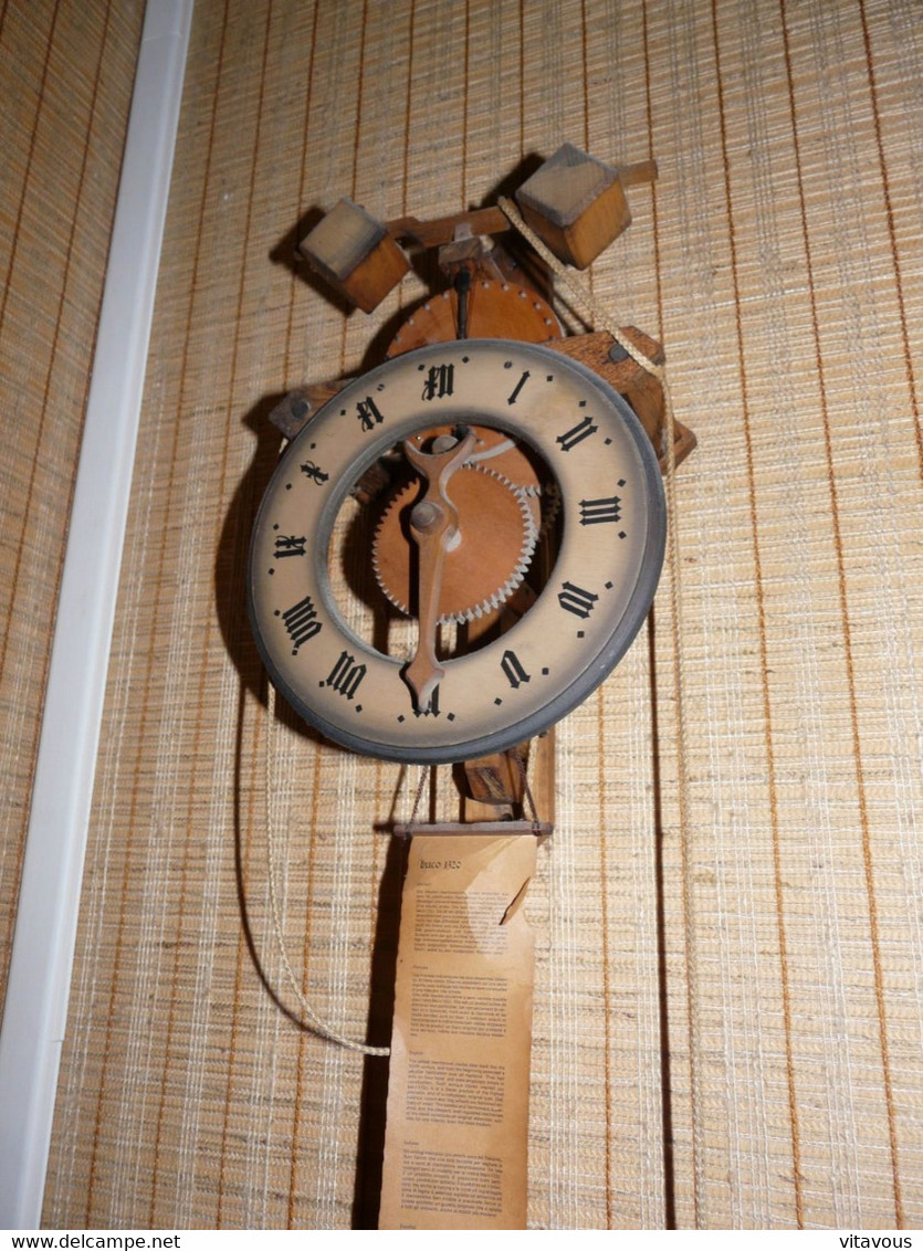 Horloge  Modèle BUCCO 1325 En Bois - Wandklokken