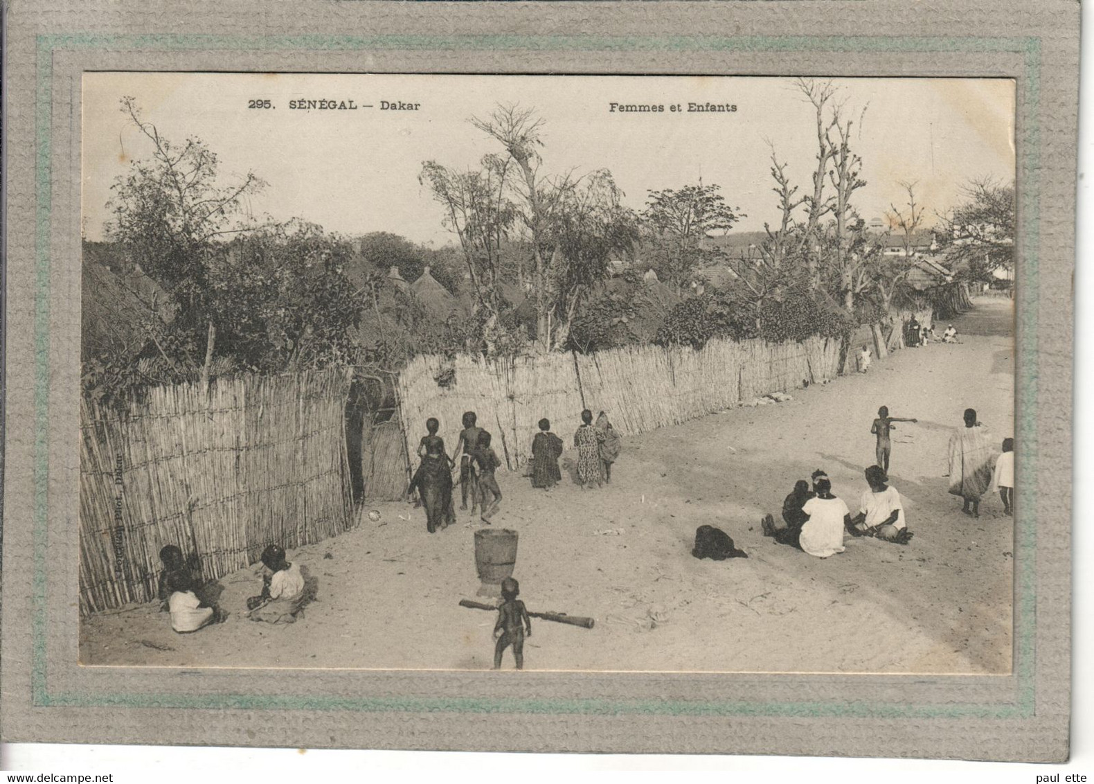 CPA - DAKAR (Sénégal) - Les Femmes Et Les Enfants En 1900 - Senegal