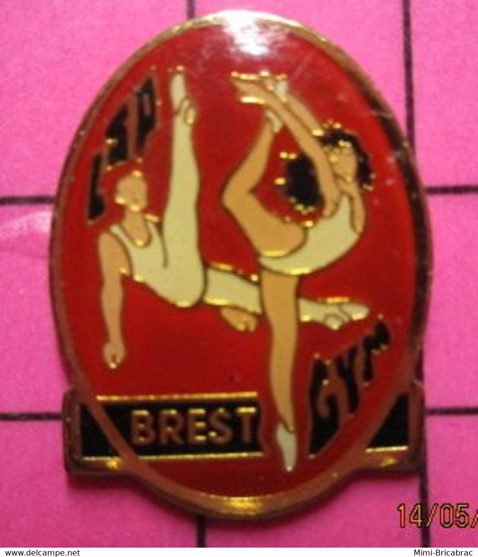 SP04 Pin's Pins / Beau Et Rare / THEME : SPORTS / FILLE EN MAILLOT  CLUB GYMNASTIQUE REST - Gymnastique