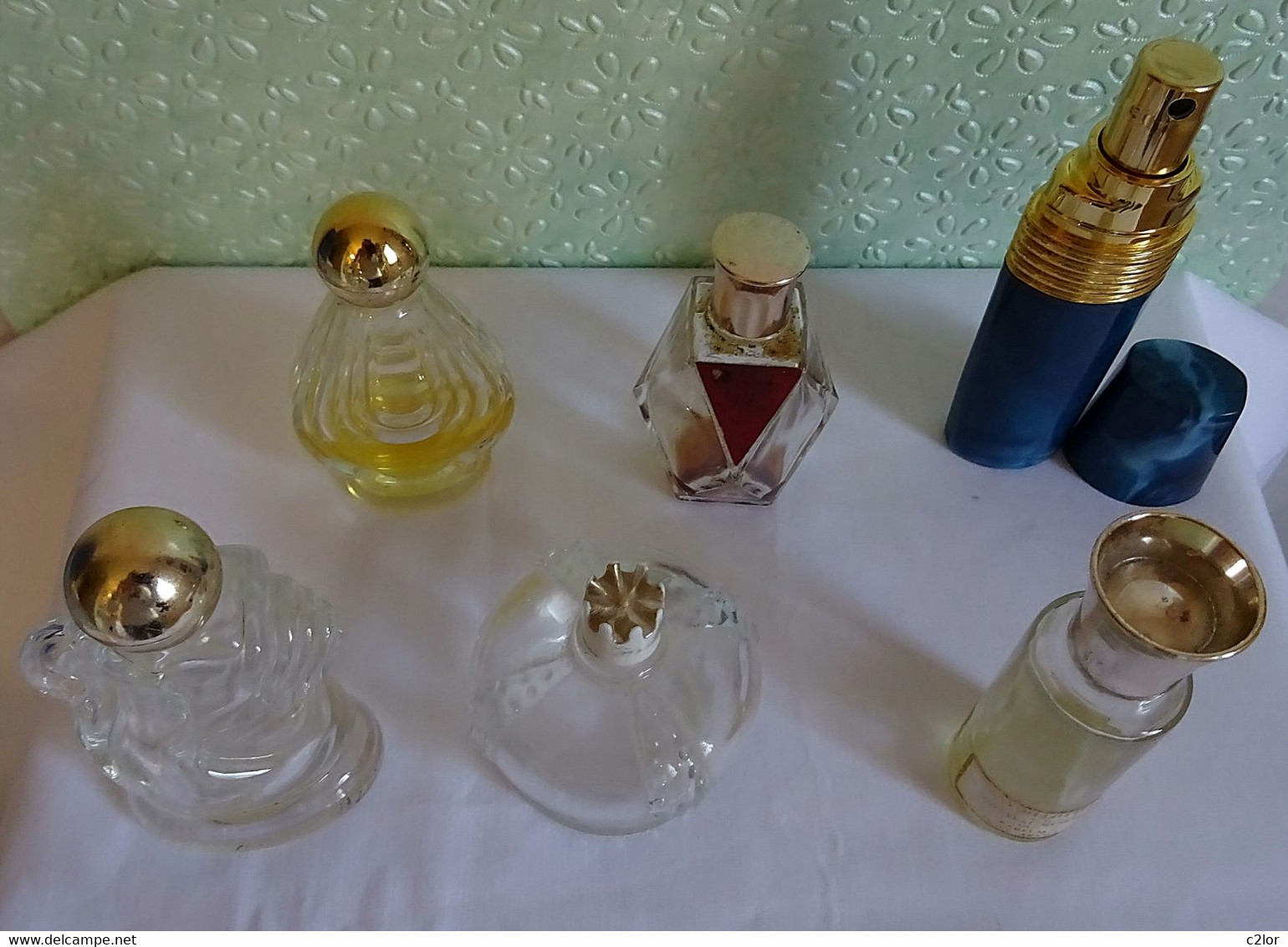 Lot De 6 Flacons De Parfum Anciens Et Semi-anciens VIDES/EMPTY (MnSB3) - Frascos (vacíos)