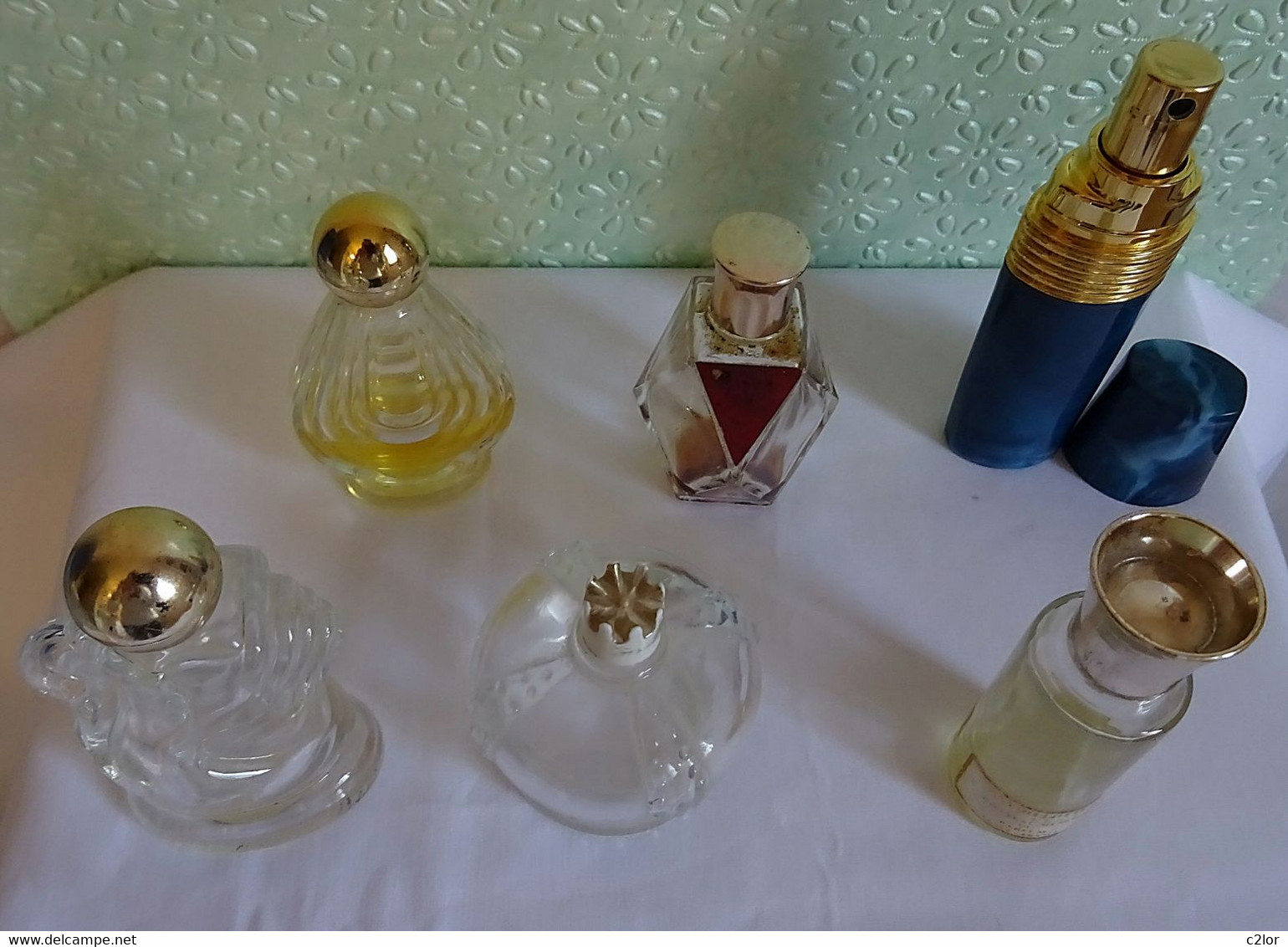 Lot De 6 Flacons De Parfum Anciens Et Semi-anciens VIDES/EMPTY (MnSB3) - Flacons (vides)