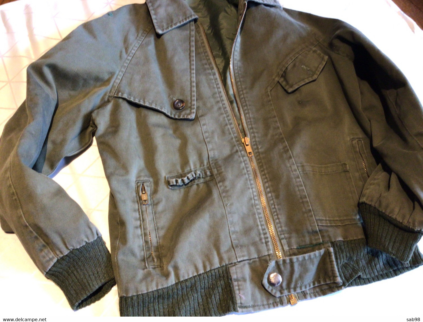 Ancienne Veste Pour Enfant Kaki 152 Chasse, Militaria ? - Andere & Zonder Classificatie