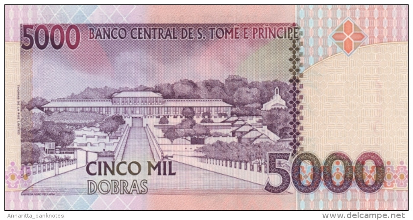 Sao Tome And Principe 5000 Dobras 2004, UNC, P-65c, ST303c - San Tomé E Principe