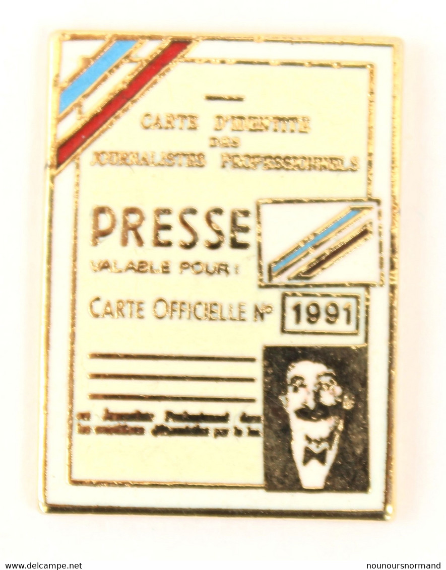 Superbe Pin's PRESSE - Carte D'identité Des Journalistes Professionnels - Tablo - K386 - Media