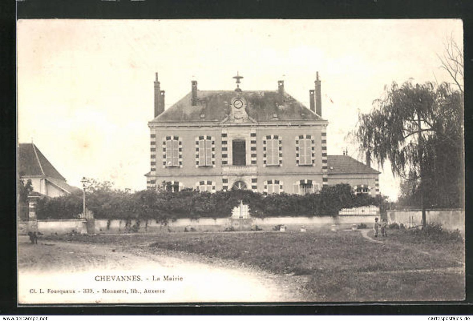 CPA Chevannes, La Mairie - Chevannes