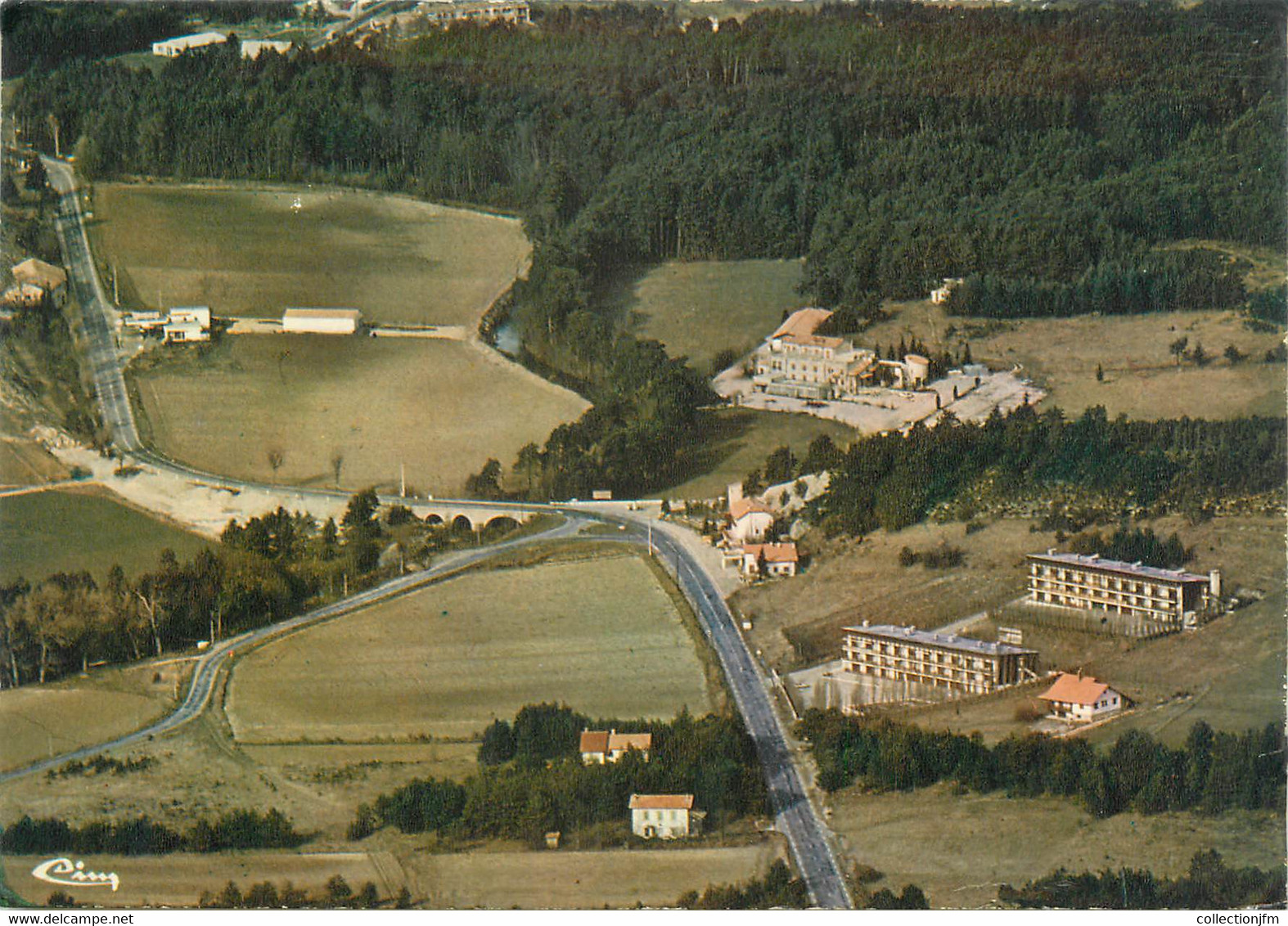 CPSM FRANCE 06 "Le Logis Du Pin, Vue Aérienne" - Autres & Non Classés