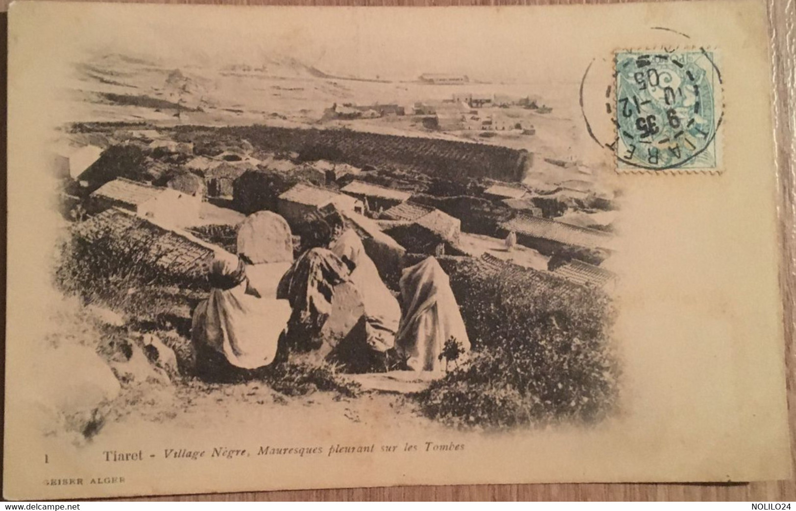 Cpa De 1905, Algérie, Tiaret, Photo Geiser, Village Nègre-Mauresques Pleurant Sur Tombes - Tiaret