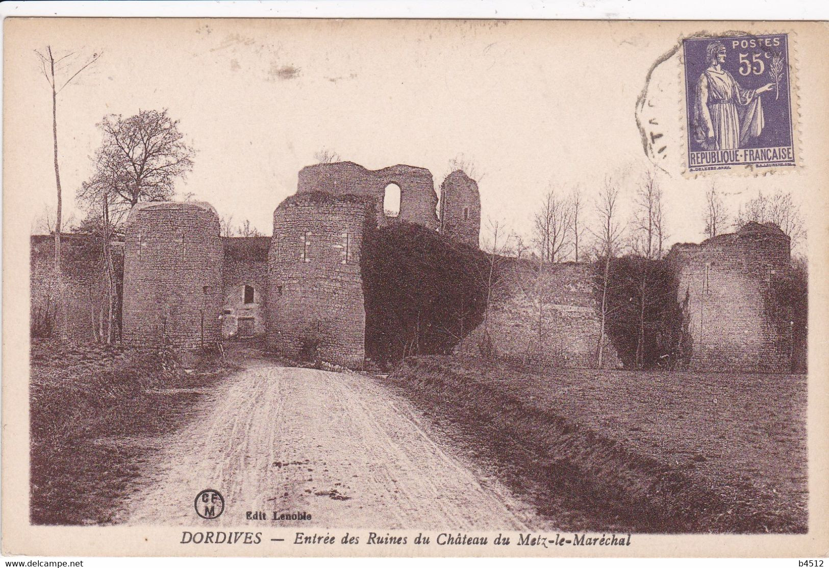 45 DORDIVES Entrée Des Ruines Du Château De Metz Le Maréchal 1938 - Dordives