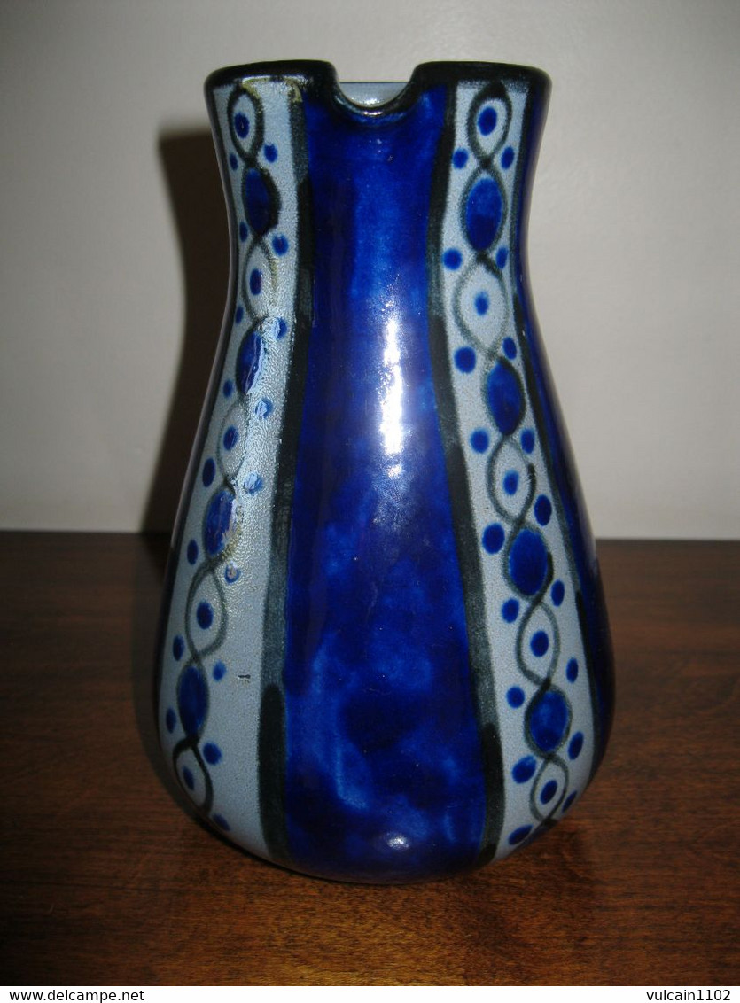 PICHET CARAFE EN GRES NUMEROTE ET SIGNE - Soufflenheim (FRA)