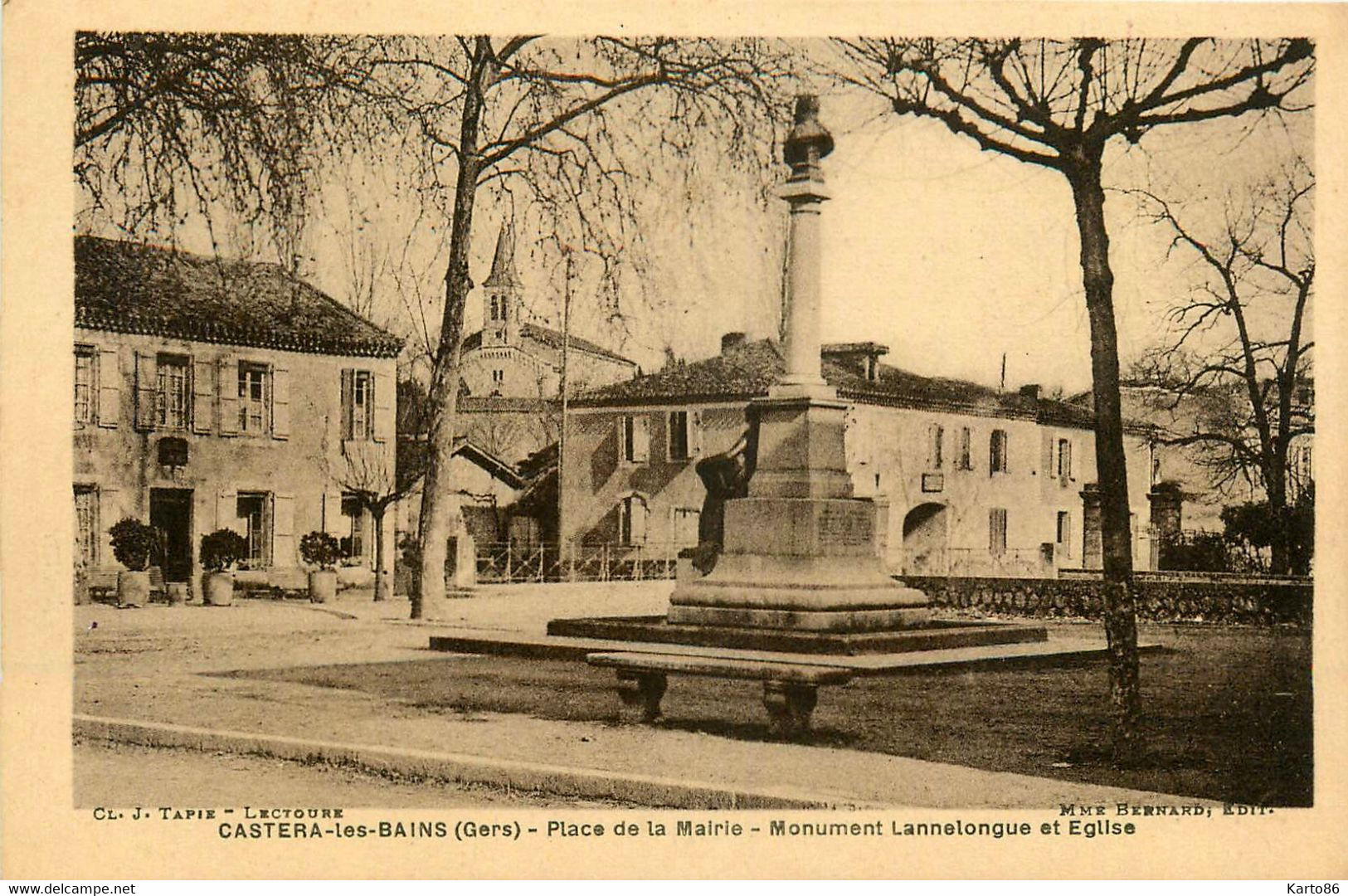 Castéra Les Bains * La Place De La Mairie * Le Monument Lannelongue Et église - Castera