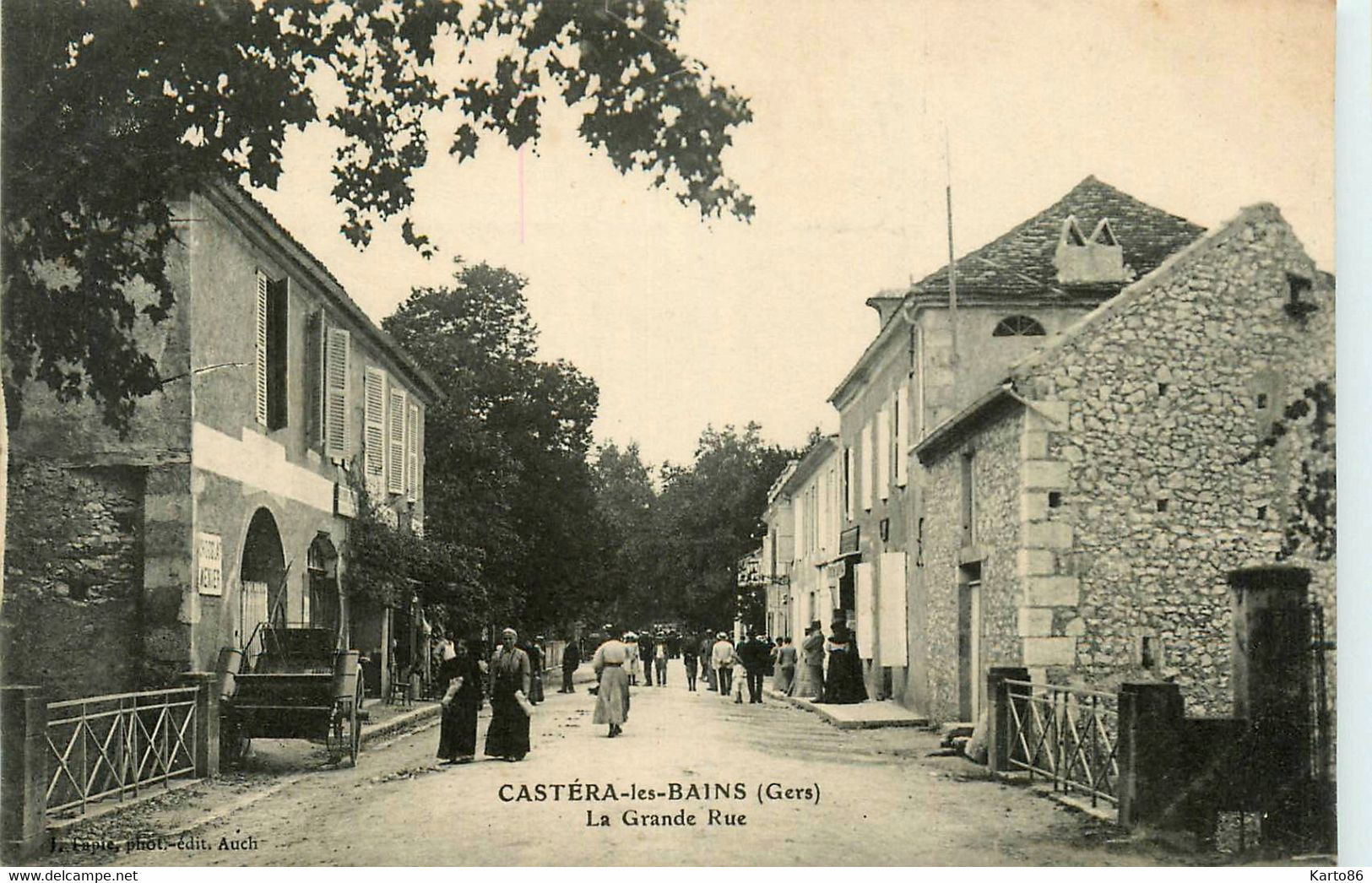 Castéra Les Bains * La Grande Rue * Commerces Magasins - Castera