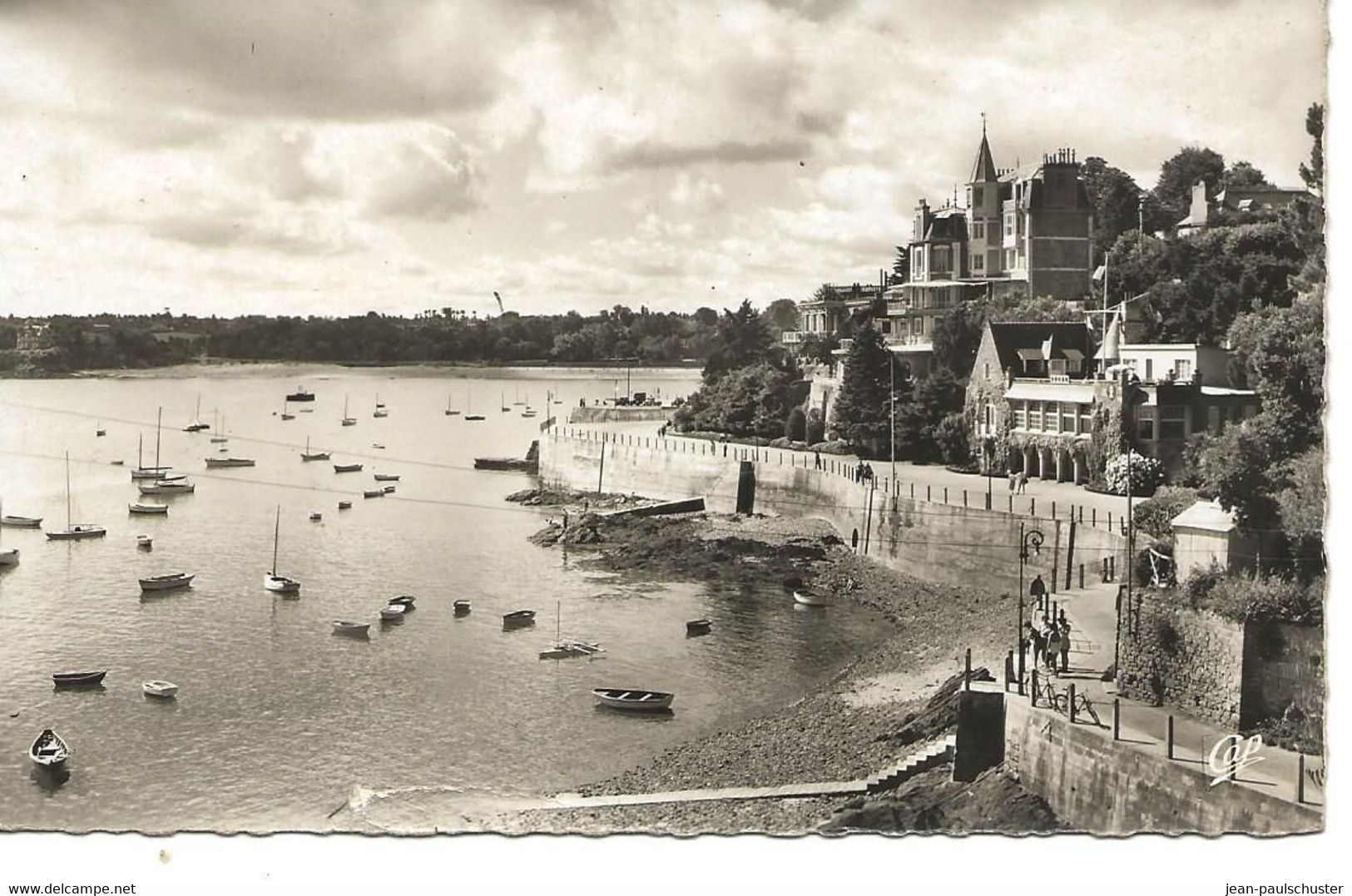 35- Dinard Promenade Du Clair De Lune - Dinard