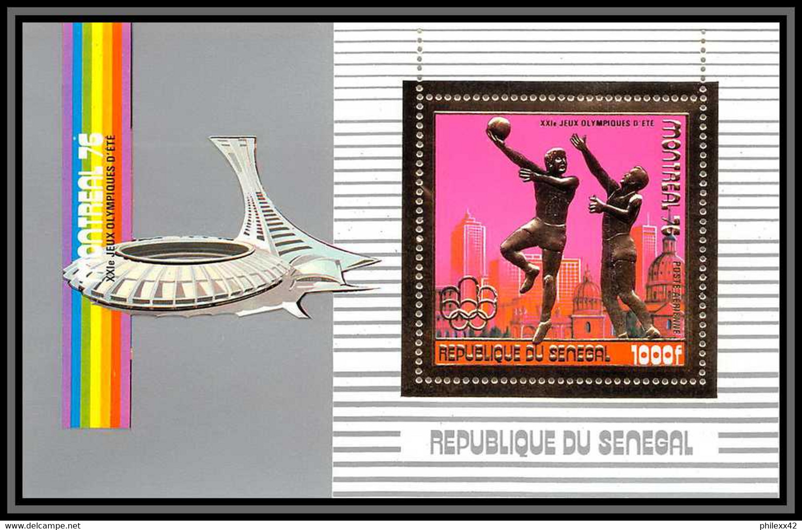 85740a BF 28 N°613 A Basket Montreal 1976 Jeux Olympiques Olympic Games Sénégal Timbres OR Gold Stamps ** MNH RRR - Baloncesto