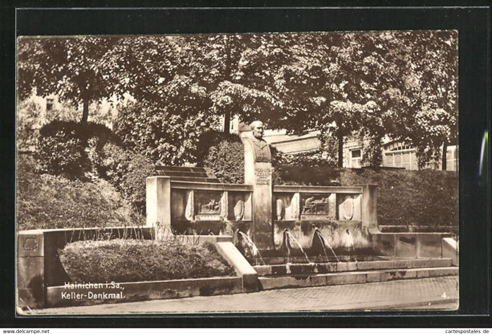 AK Hainichen In Sa., Am Keller-Denkmal - Hainichen