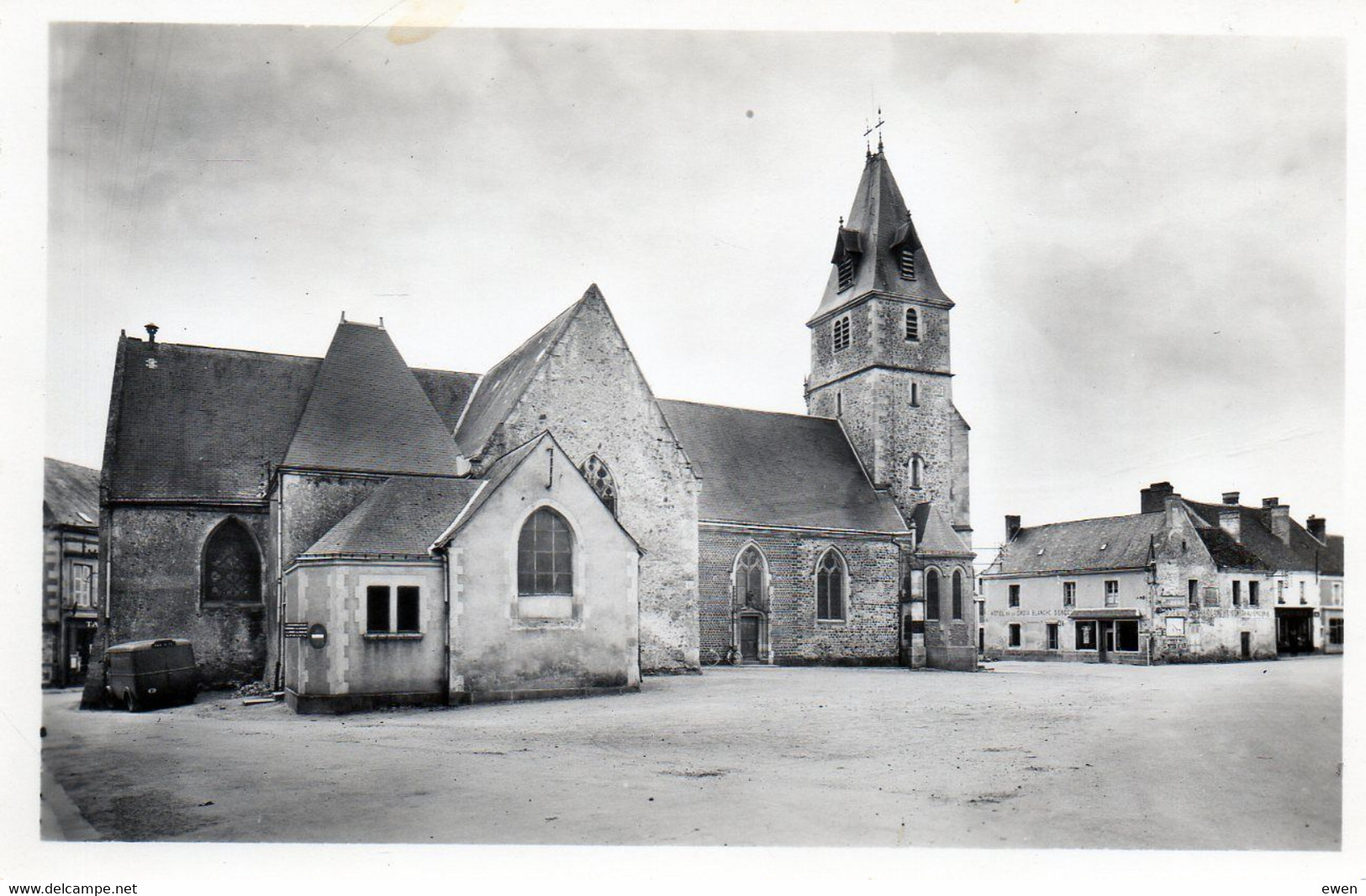 Marolles-les-Braults. L'Eglise (Côté Nord) - Marolles-les-Braults