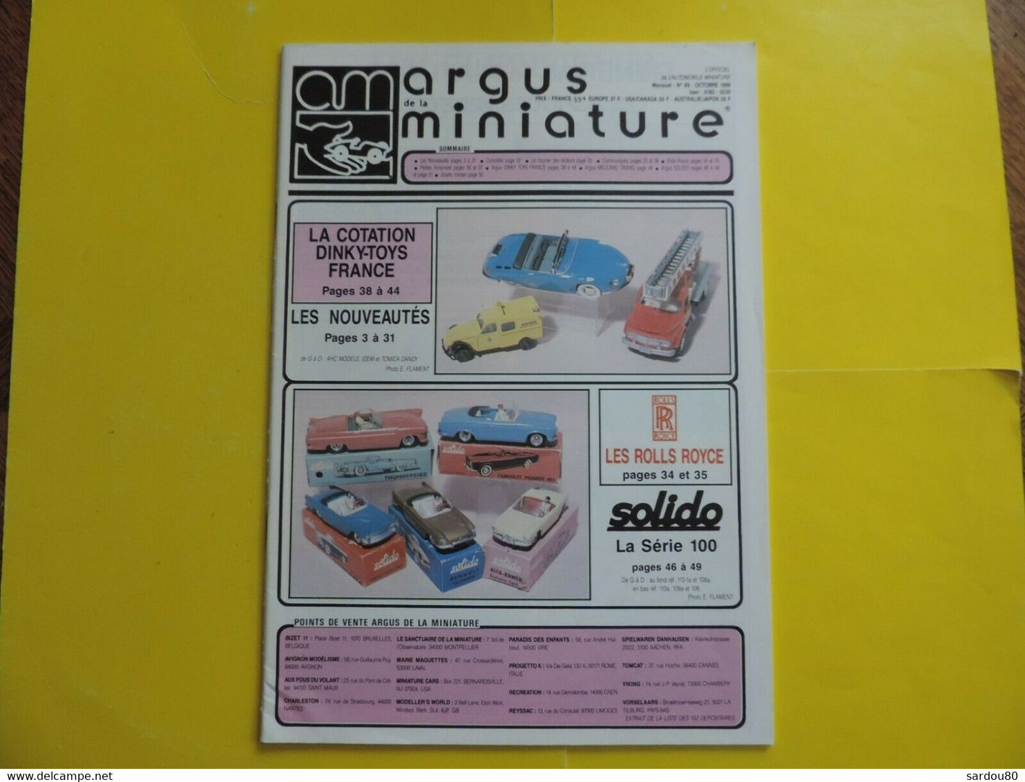 12 Argus miniature DINKY TOYS SOLIDO ......