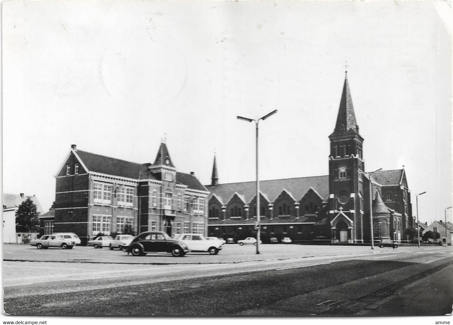 Heusden  *  Sint Willebrorduskerk En Gemeentehuis (CPM) Volkswagen - Heusden-Zolder