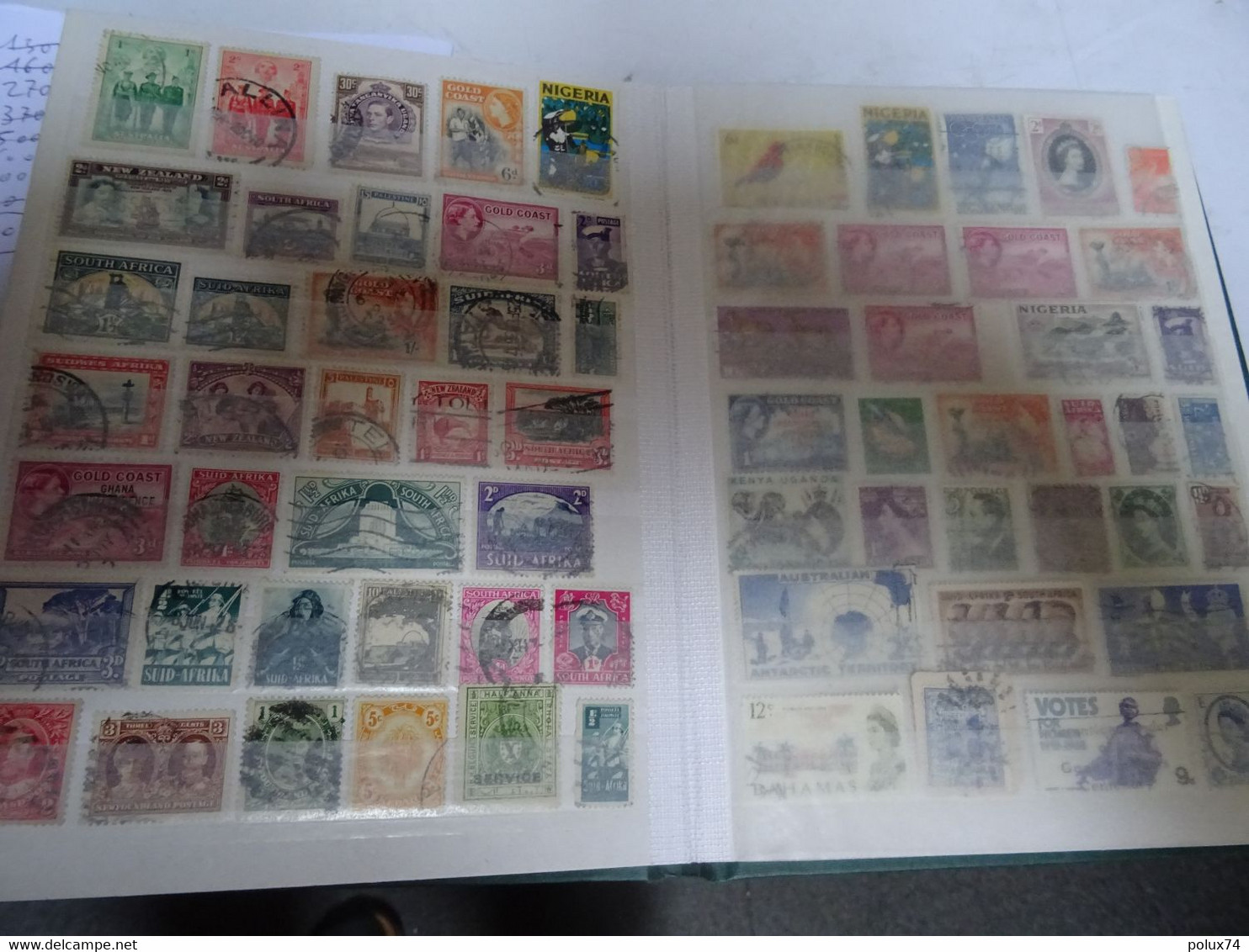 COLLECTION  Colonies  Anglaise  dans album  classiques stamps