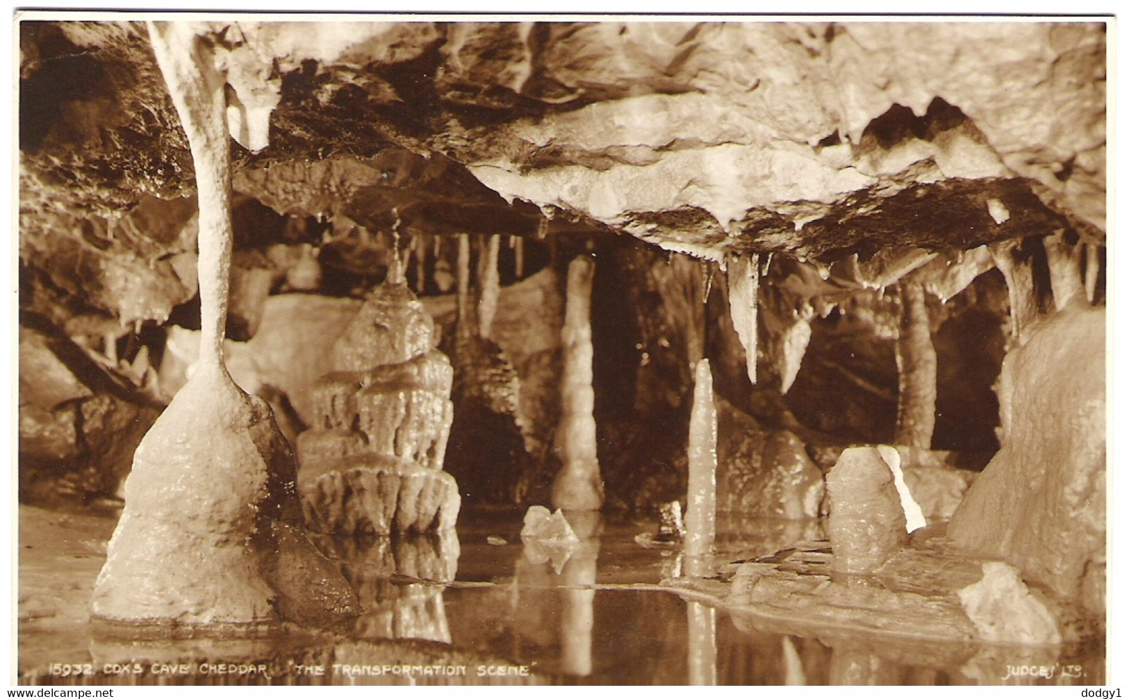 COX'S CAVE, CHEDDAR, SOMERSET, ENGLAND. UNUSED POSTCARD Jo2 - Cheddar