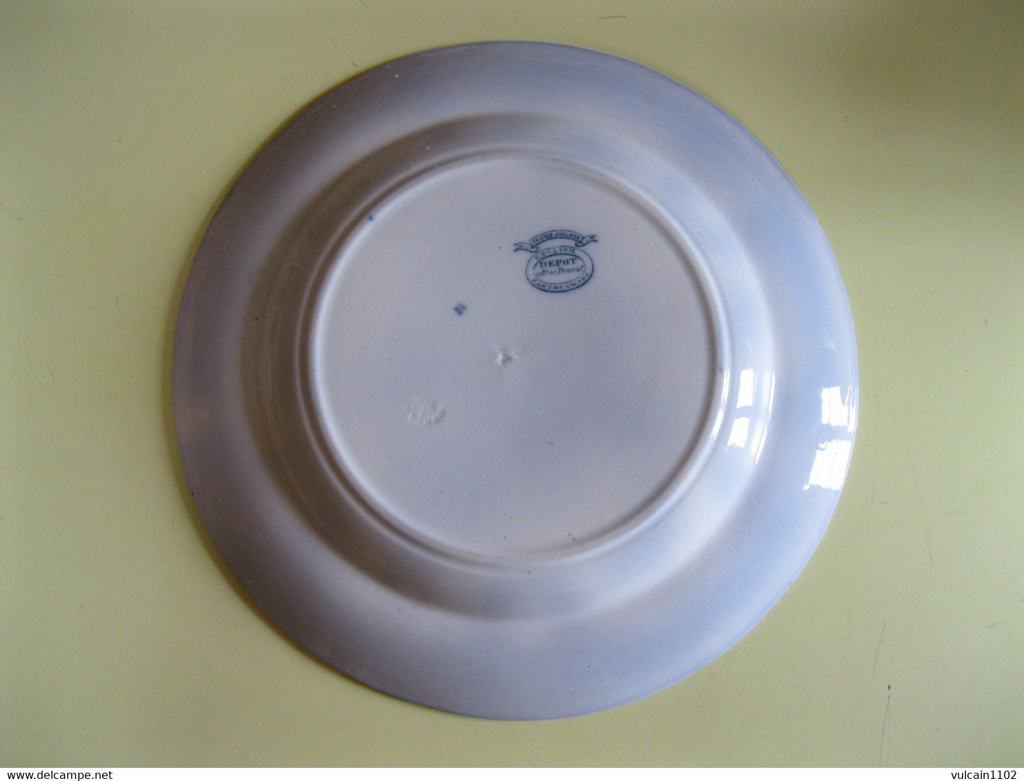 ASSIETTE EN FAIENCE FINE ANGLAISE MANUFACTURE DE COPELAND 19ème MODELE FLOW BLUE - Copeland