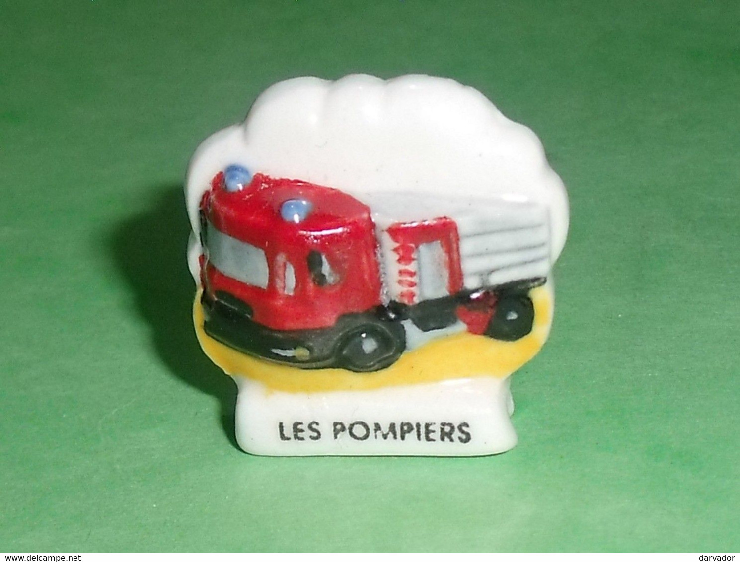 Fèves / Fève / Sports : Prototype , Pompier , Pompiers     T119 - Sports