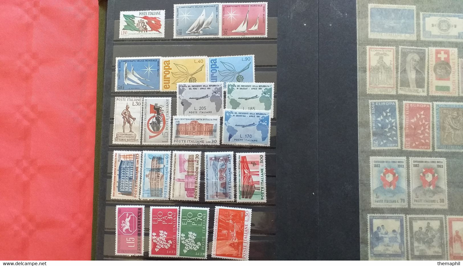 lot n° TH 491 EUROPE et divers pays timbres neufs xx un lot de 2 classeurs