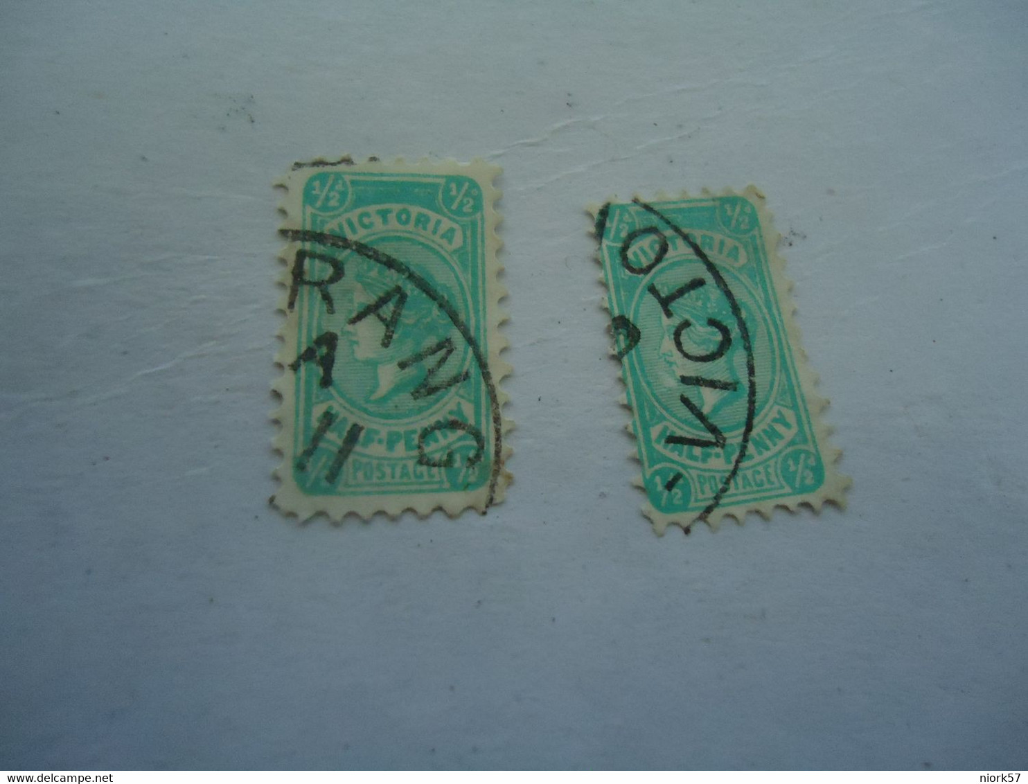 VICTORIA    USED  2 STAMPS QUEEN - Andere & Zonder Classificatie