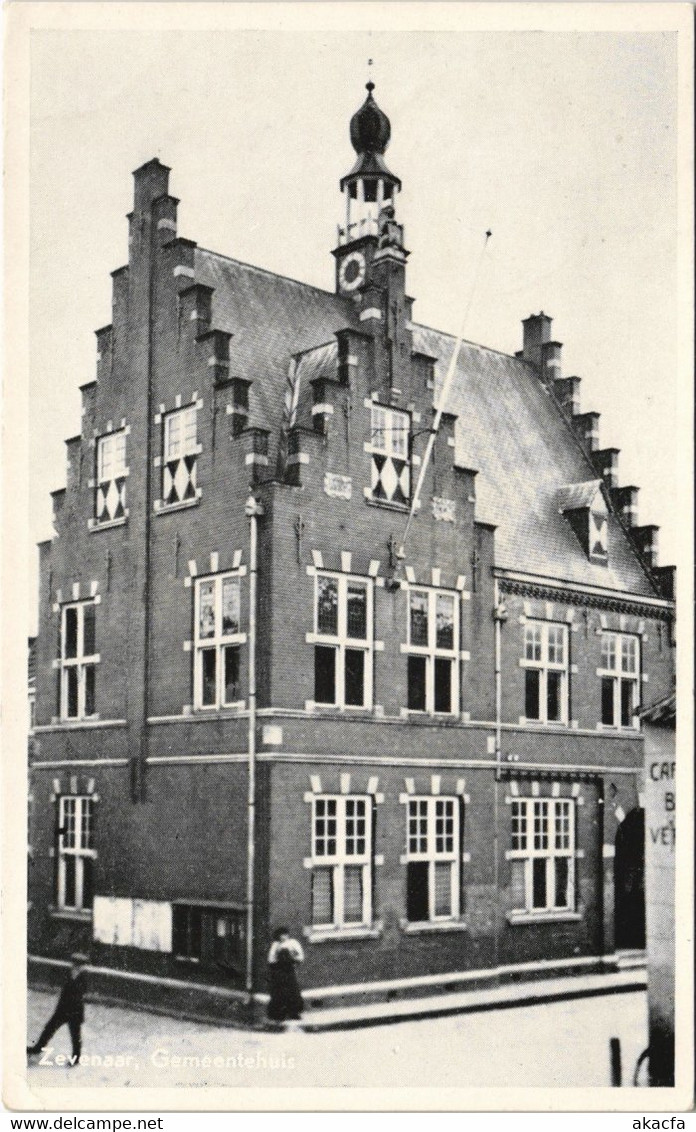 CPA AK ZEVENAAR Gemeentehuis NETHERLANDS (713455) - Zevenaar