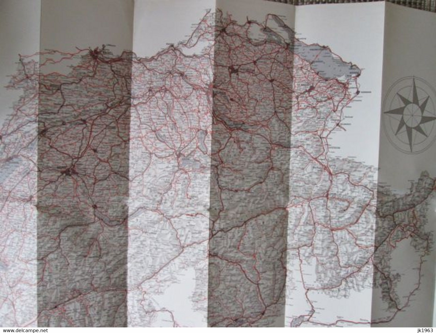 SWISSAIR, WORLD MAP WITH FLIGHT DESTINATIONS, 1966, AND MAP SWITZERLAND WITH PHOTOS, 109 X 48,5 Cm - Welt