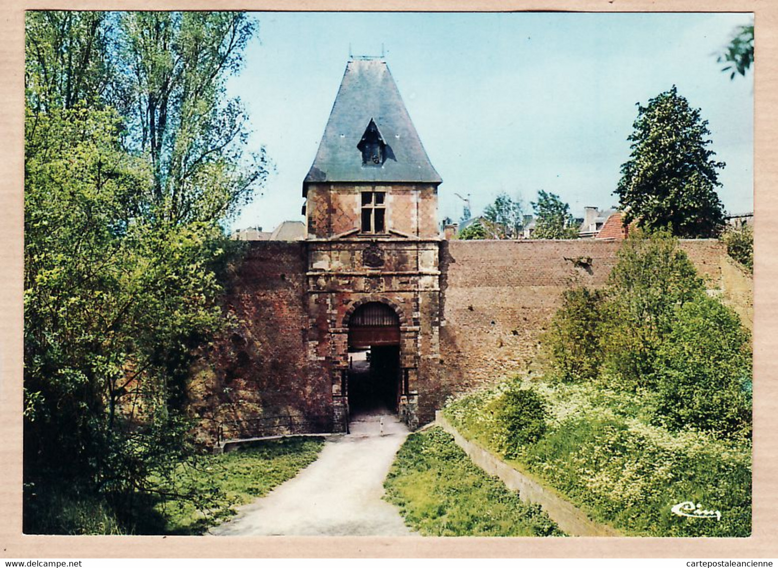 X80022 PERONNE Somme La Porte De BRETAGNE 1980s - CIM COMBIER N° 46 - Peronne