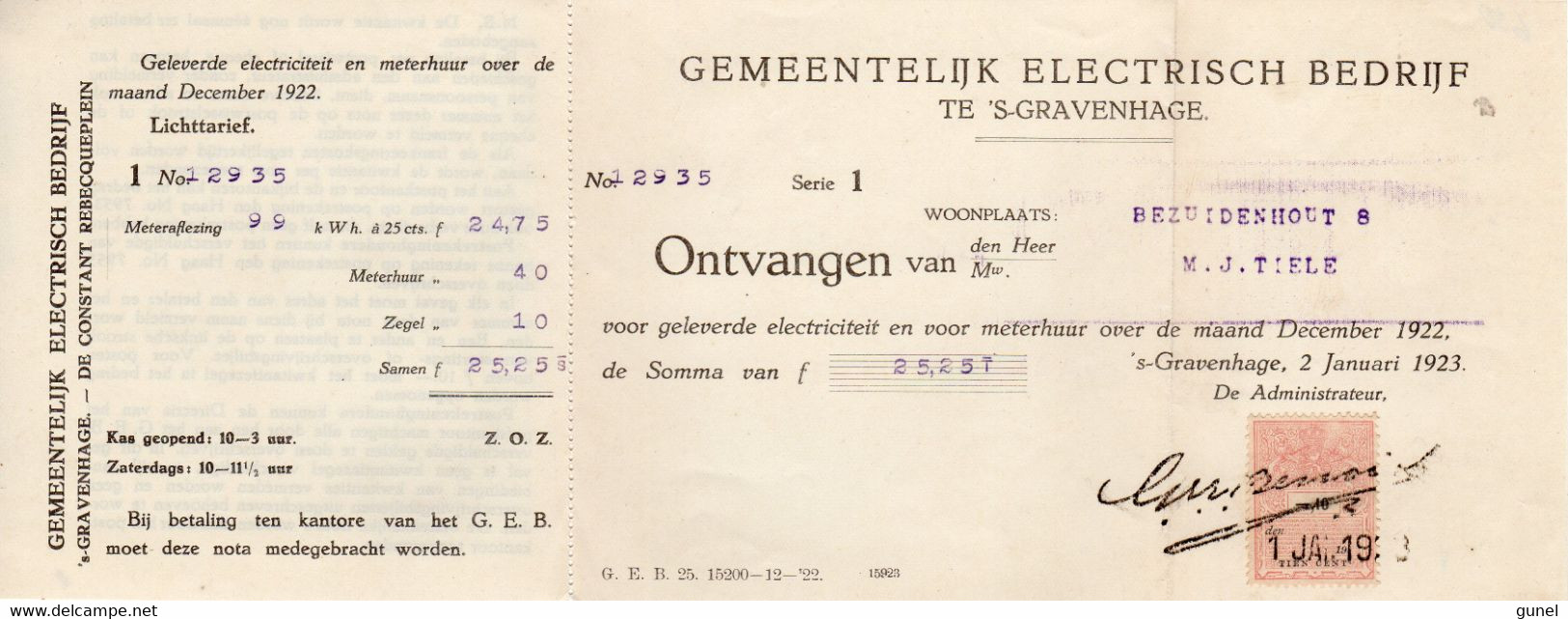 1 JAN 1923 Kwitantie Van Gemeentelijk Electriciteits Bedrijf 's Gravenhage Met Zegel En  Aansluitende Coupon - Fiscales