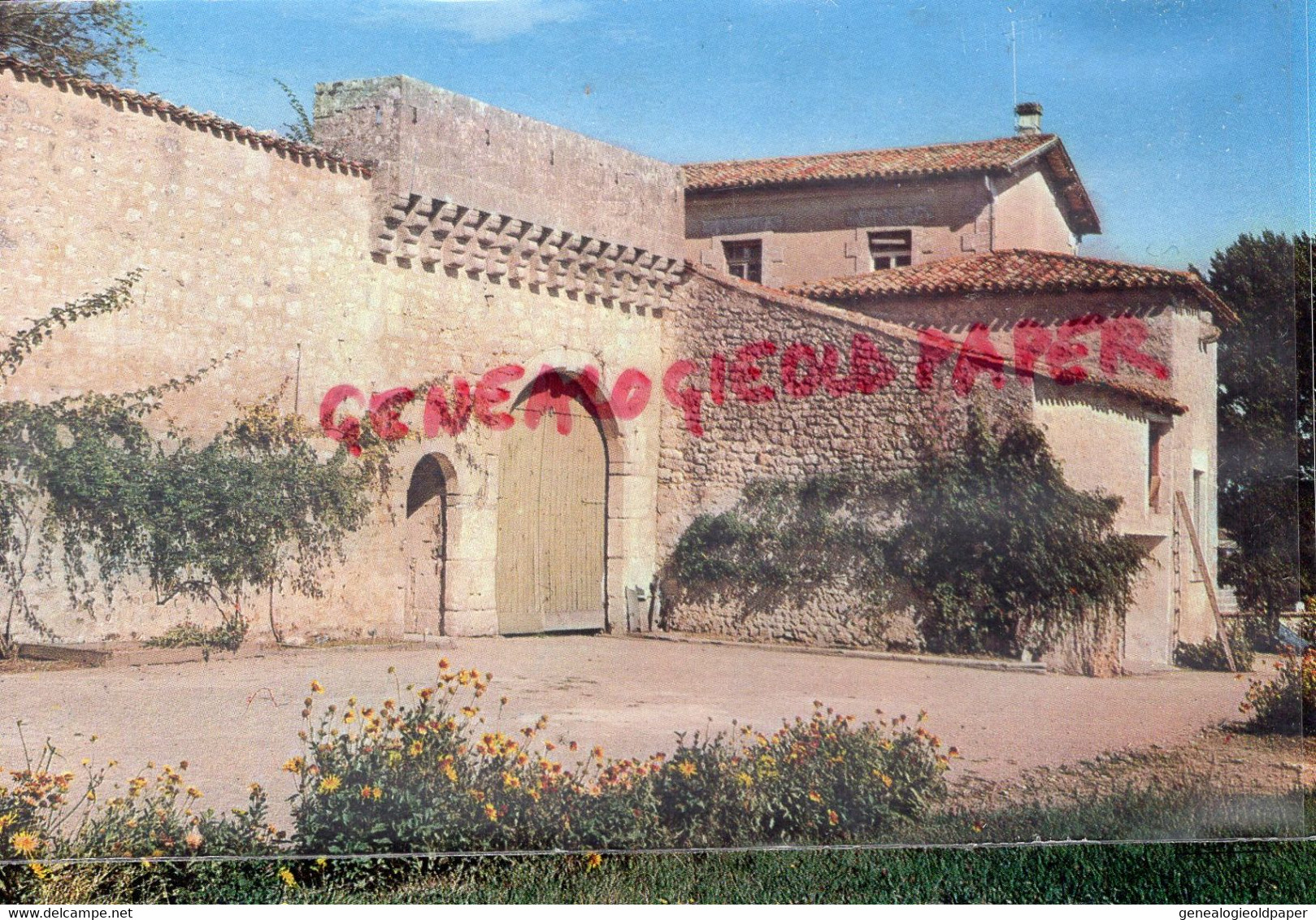 16- CHATEAUNEUF SUR CHARENTE - PORTE OUEST DU LOGIS DE BARQUEVILLE ACTUELLEMENT HOPITAL - Chateauneuf Sur Charente