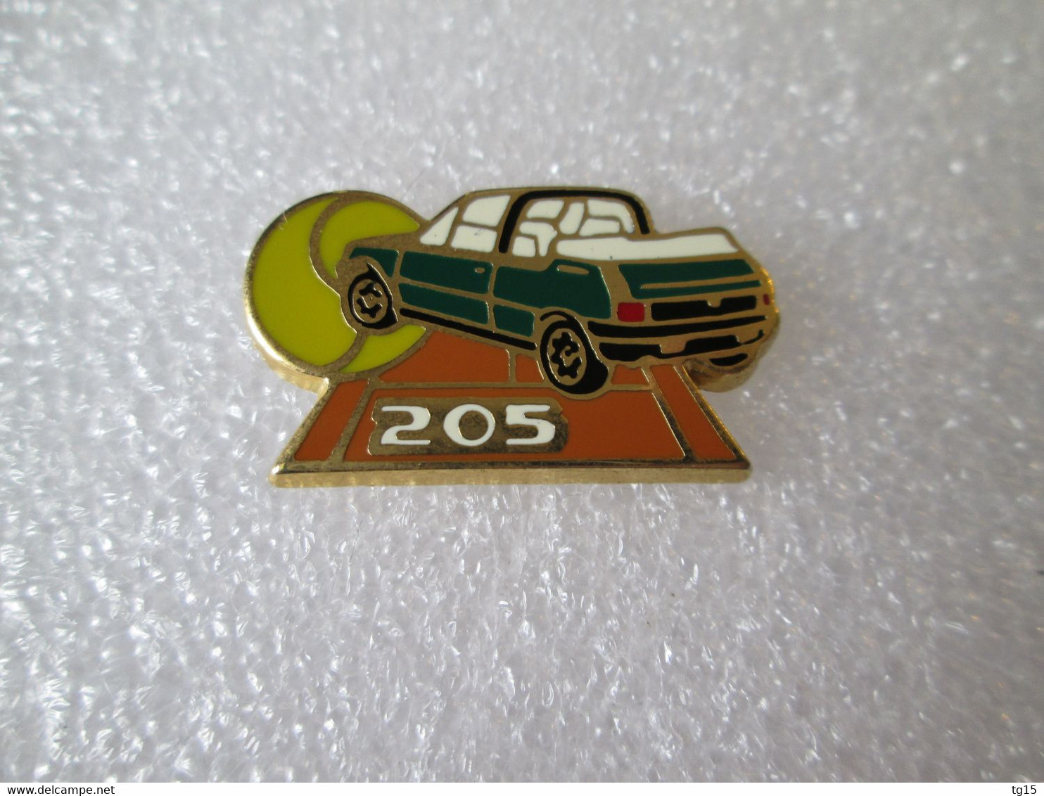 PIN'S    PEUGEOT   205   ROLLAND GARROS   Zamak   HELIUM - Peugeot