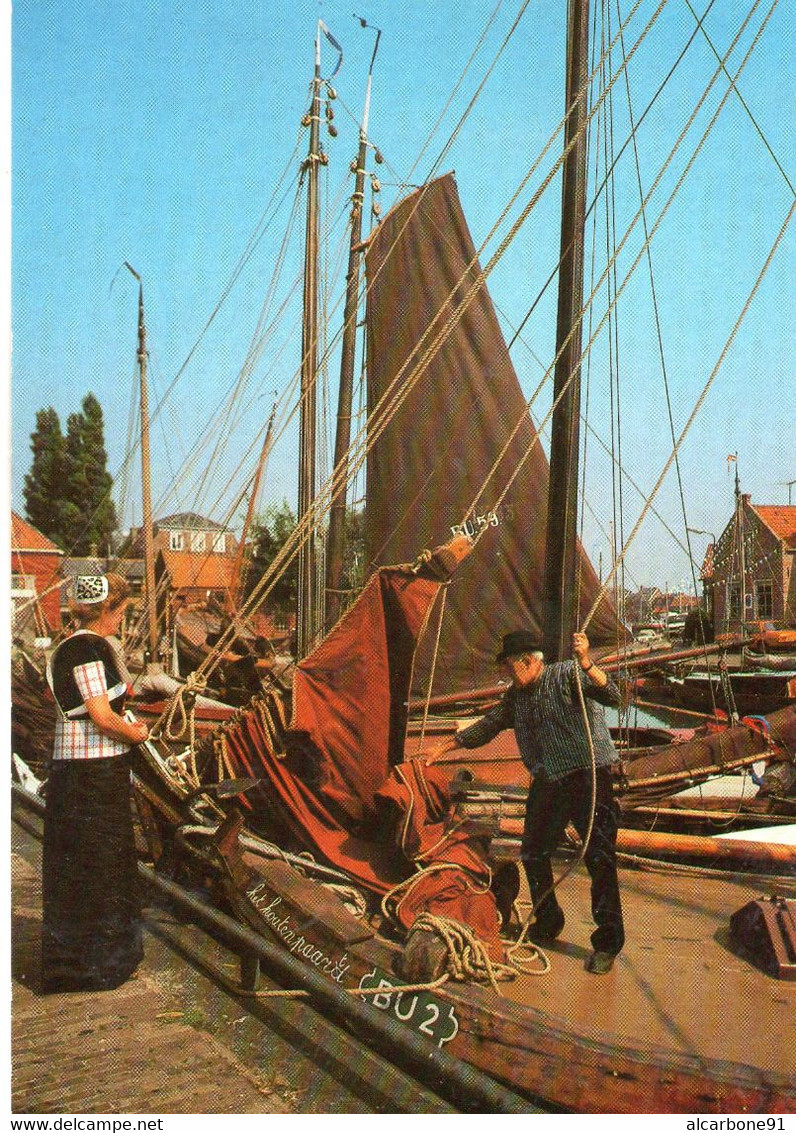 SPAKENBURG - Spakenburg