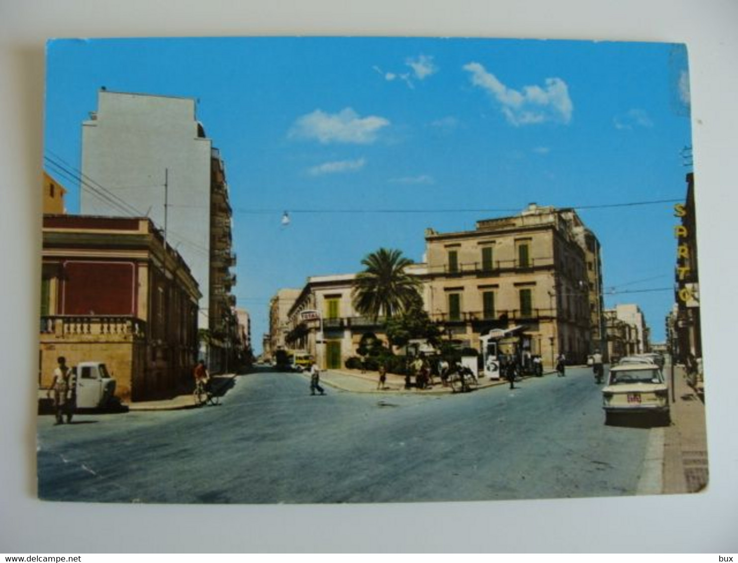 BITONTO  BENZINA DISTRIBUTORE OIL PETROIL PETROLIO TOTAL  PUGLIA   NON   VIAGGIATA  COME DA FOTO FORMATO GRANDE - Bitonto