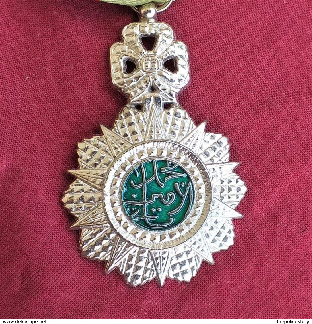 Ordine Nīshān Al-Iftikār Della Gloria Tunisia 1831 Con Nastrino - Altri & Non Classificati