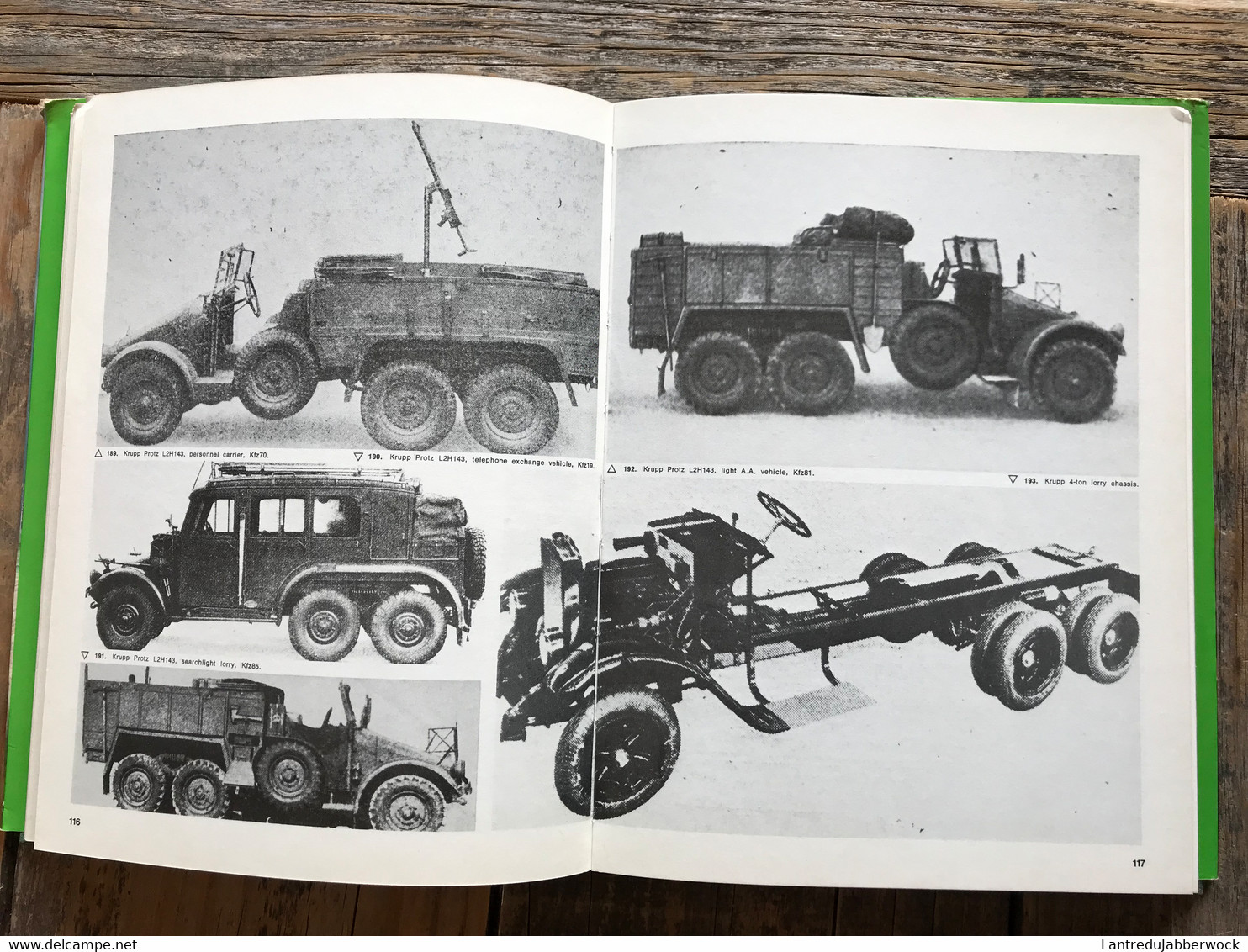 MILSOM John German Military Transport Of World War Two Lorries And Cars Of The German Army 1933 1945 Camions Voitures - Inglese