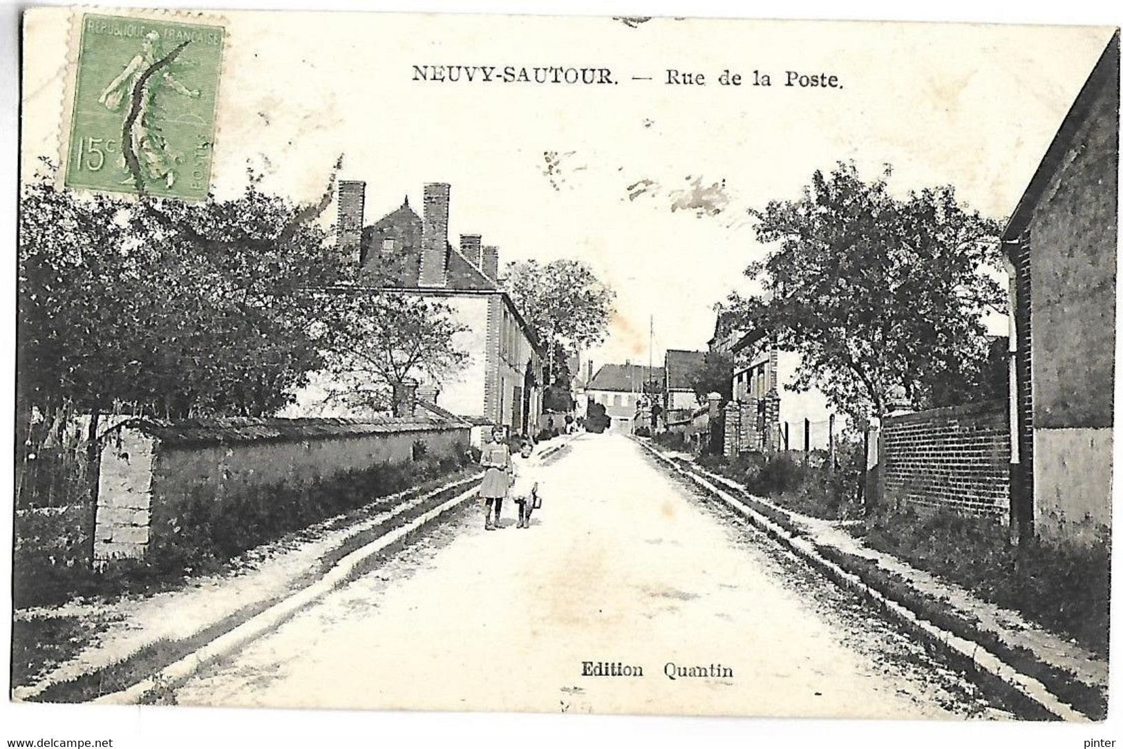 NEUVY SAUTOUR - Rue De La Poste - Neuvy Sautour