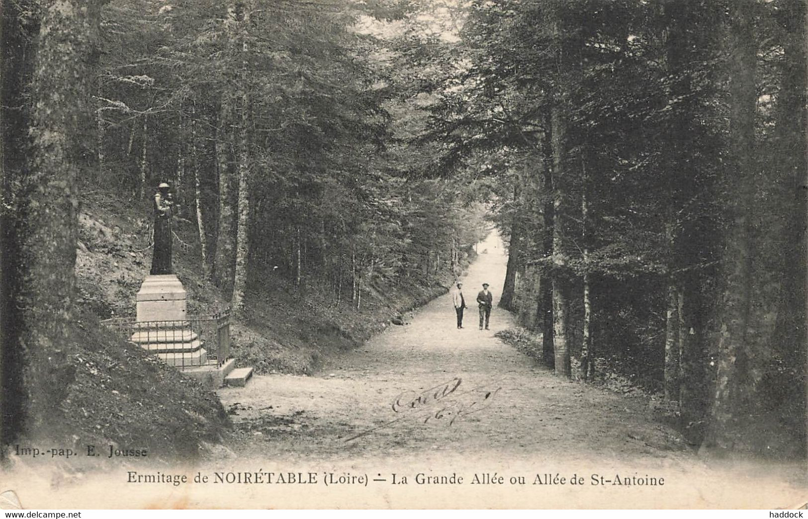 NOIRETABLE : LA GRANDE ALLEE OU ALLEE DE SAINT ANTOINE - Noiretable