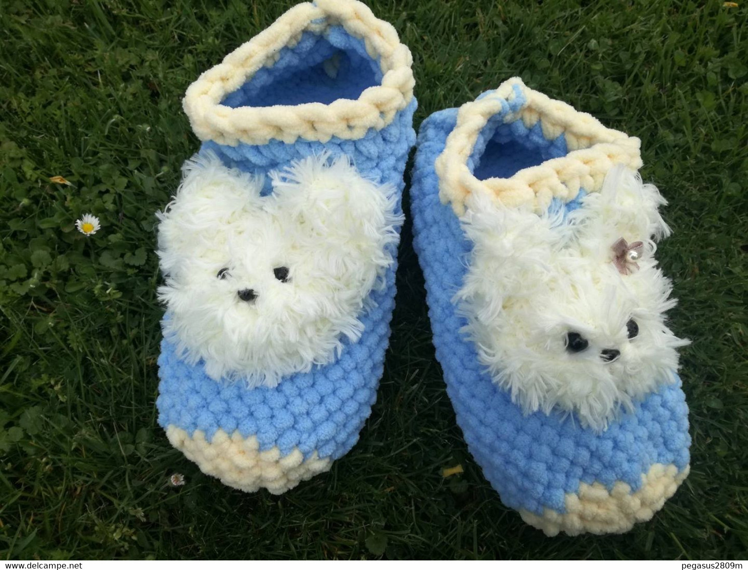 NEW WOMEN'S, GIRL'S SLIPPERS, HAND-KNITTED FROM  ALIZE PUFFY FINE AND FUR WOOL. DOGS. - Laine