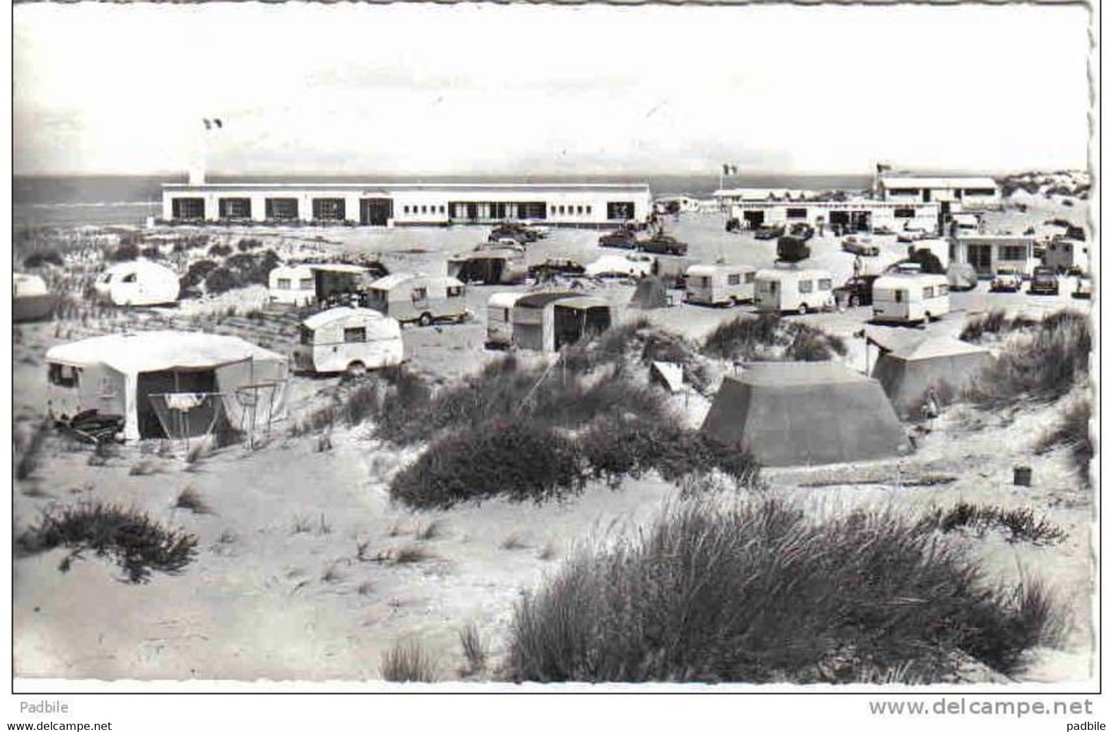 Carte Postale  59.  Bray-Dunes Prés De Dunkerque "Maison De La Dune" Café-Restaurant-Parfumerie  Camping Perroquet - Bray-Dunes