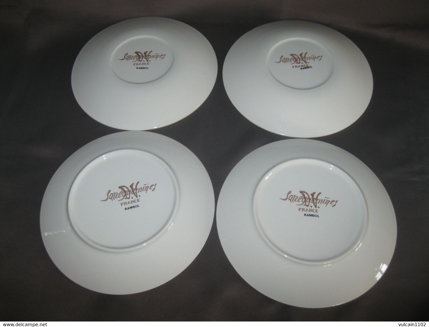 ASSIETTES PARLANTES SARREGUEMINES "LES VOCATIONS"