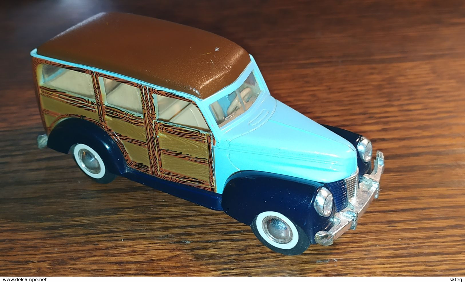 Voiture Ford Woody Wagon - SS 5706 - Bleu - Otros & Sin Clasificación