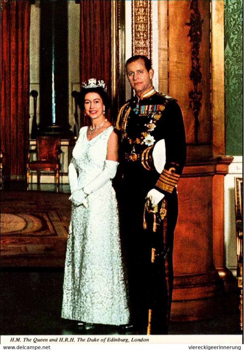 ! Ansichtskarte Queen Elizabeth II. Von England Mit Gemahl , Adel, Royal - Royal Families