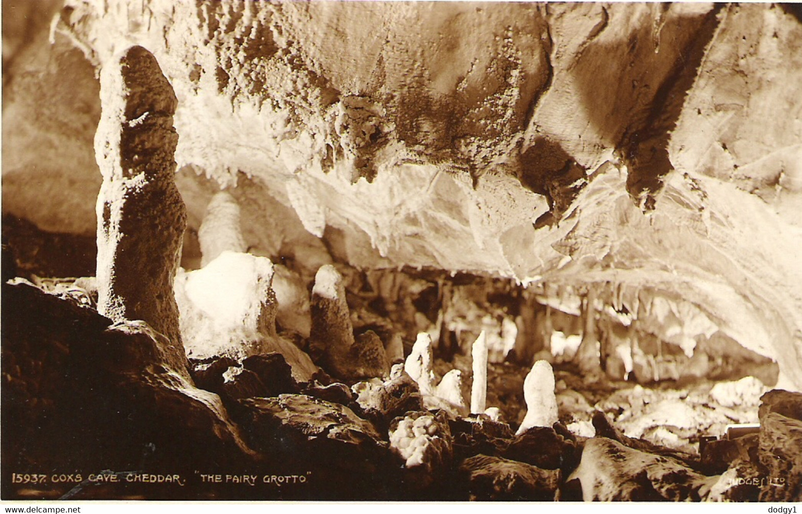 THE FAIRY GROTTO, COX'S CAVE, CHEDDAR, SOMERSET ENGLAND. UNUSED POSTCARD Ag3 - Cheddar