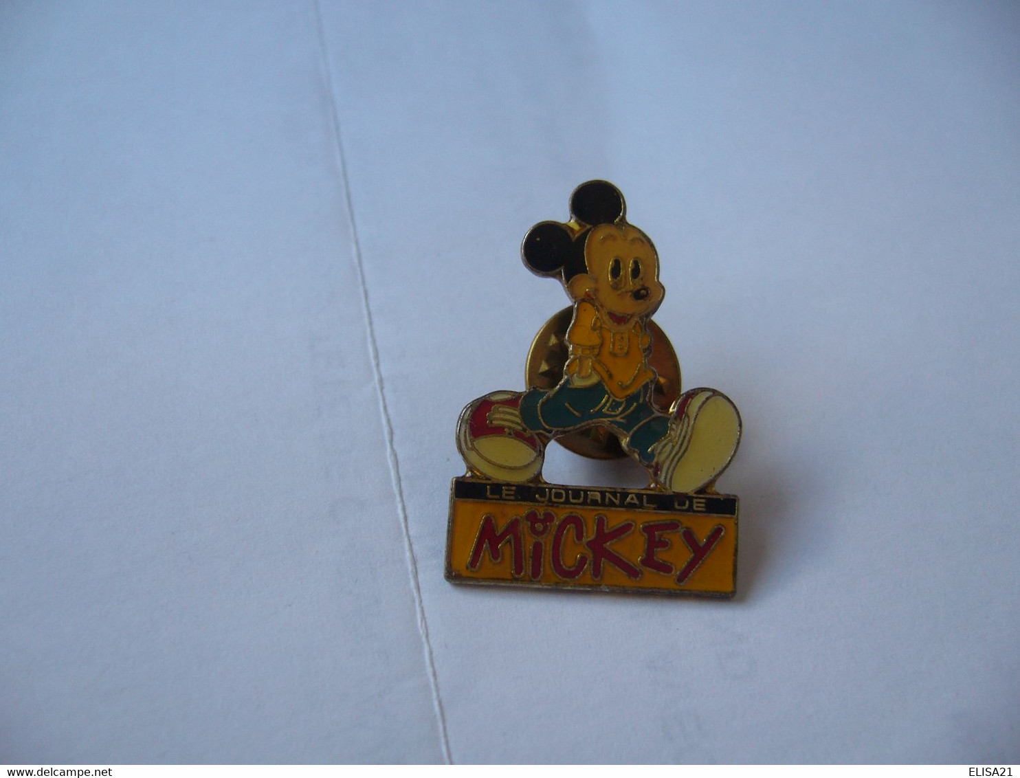 PIN'S PINS PIN PIN’s ピンバッジ  LE JOURNAL DE MICKEY - Disney